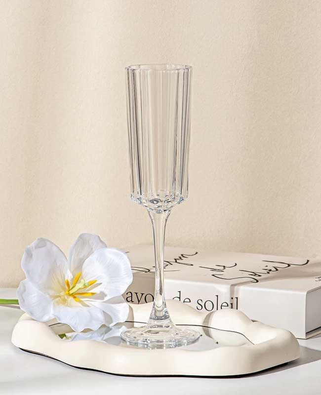 گیلاس پایه بلند دلی گلس کد DSJ0419